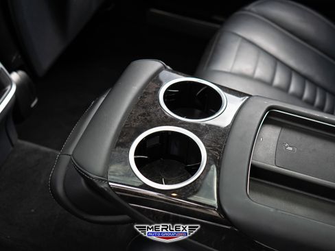 Used 2018 Mercedes-Benz S 560 Sedan image 22