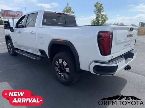 Used 2024 GMC Sierra 2500 Denali w/ Denali Reserve Package AWD/4WD image 14