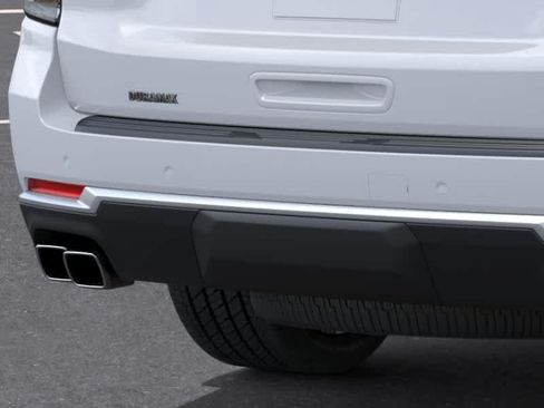 New 2026 Chevrolet Suburban High Country AWD/4WD image 14