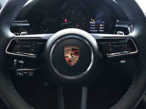 New 2026 Porsche Macan image 17