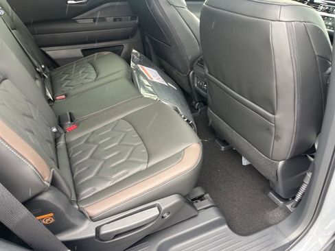 New 2026 Nissan Pathfinder Platinum w/ Cargo Package image 25