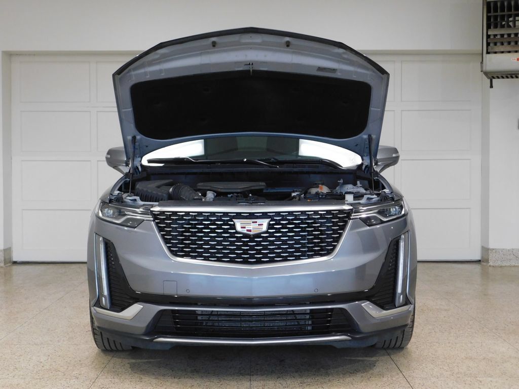 Used 2022 Cadillac XT6 Premium Luxury w/ Technology Package AWD/4WD image 10