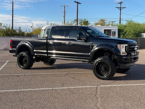 Used 2021 Ford F350 Platinum w/ FX4 Off-Road Package AWD/4WD image 4