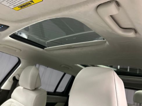 Used 2024 Hyundai Santa Fe Calligraphy image 21