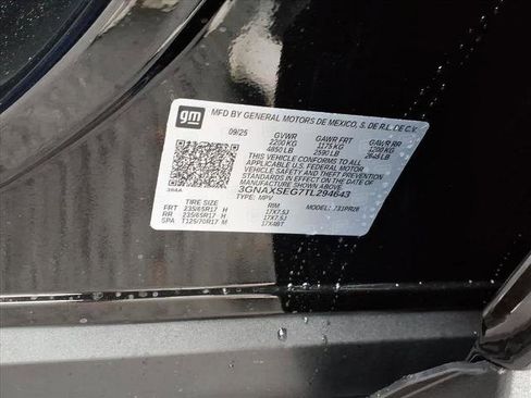 New 2026 Chevrolet Equinox ACTIV w/ Convenience Package III image 30