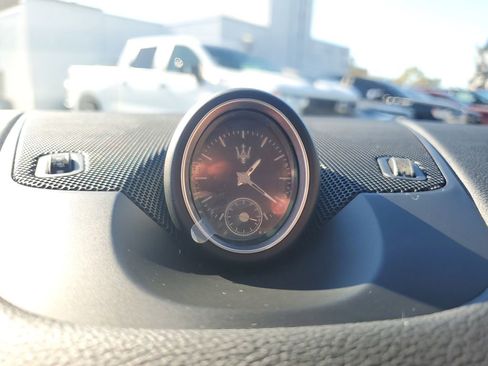 Used 2019 Maserati Levante image 25