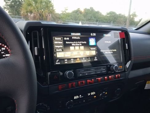 New 2026 Nissan Frontier PRO-4X w/ Pro-4x Convenience Package AWD/4WD image 8