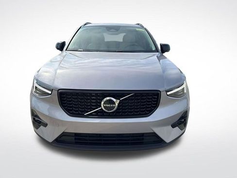 New 2026 Volvo XC40 B5 Ultra AWD/4WD image 2