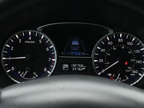 Used 2019 INFINITI QX60 Luxe w/ Essential Package FWD image 12