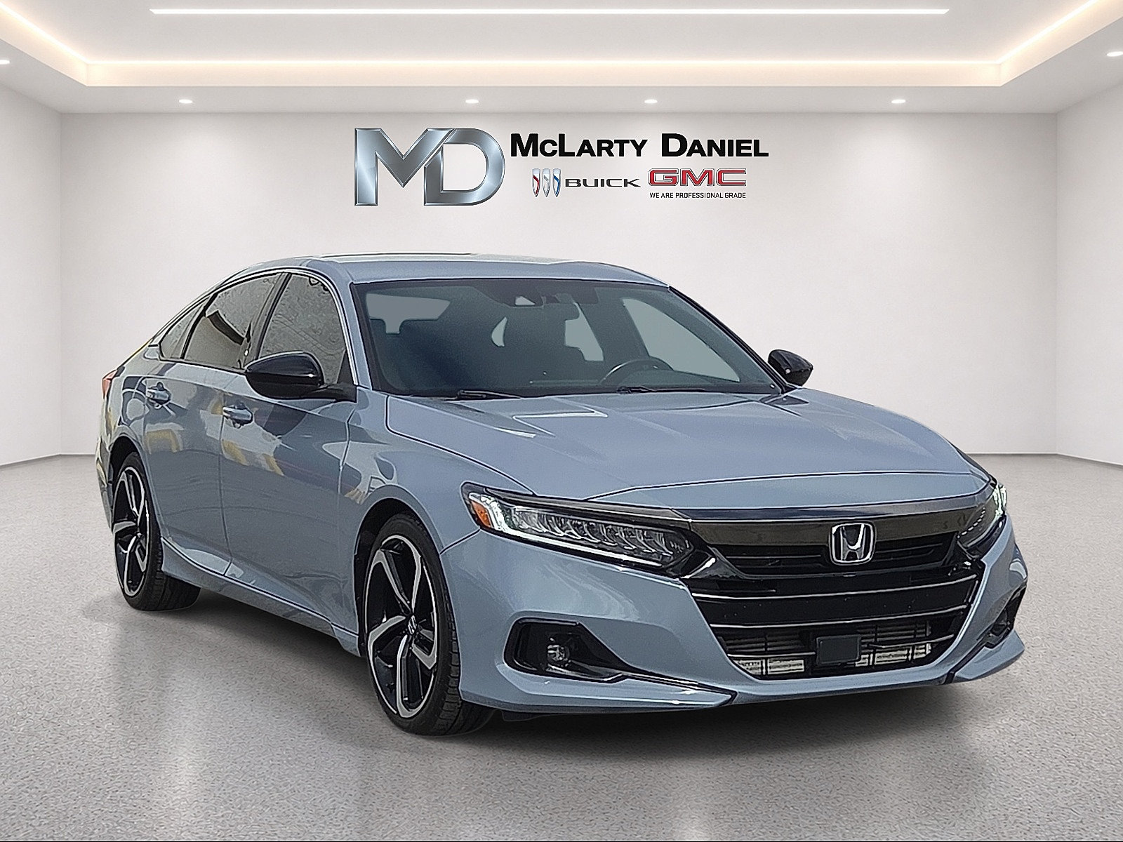 Used 2021 Honda Accord Sport image 1
