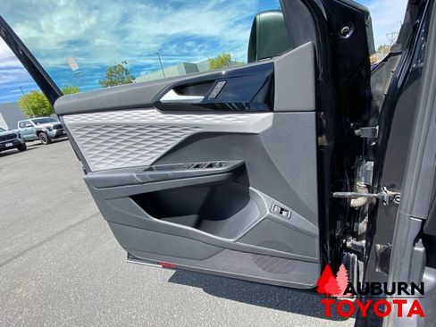 Used 2022 Volkswagen Taos S FWD image 32