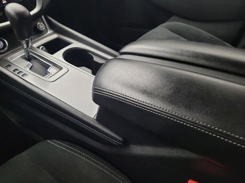 Used 2023 Nissan Murano S image 26