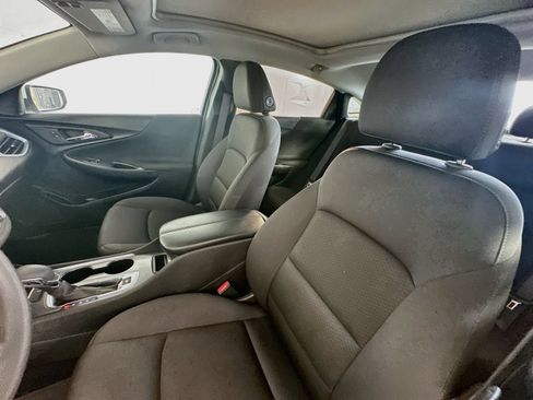 Used 2023 Chevrolet Malibu LT FWD image 20