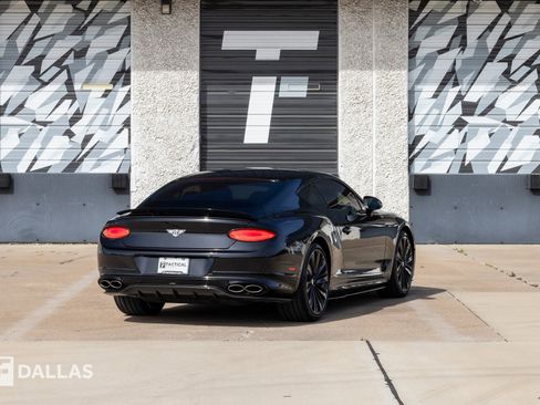 Used 2023 Bentley Continental GT Speed image 17