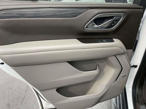 Used 2021 GMC Yukon SLT image 19