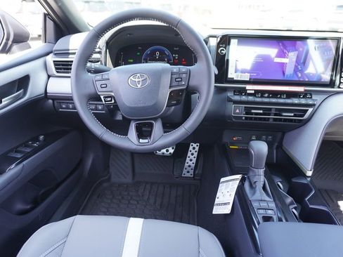 Certified 2026 Toyota Camry SE FWD image 9