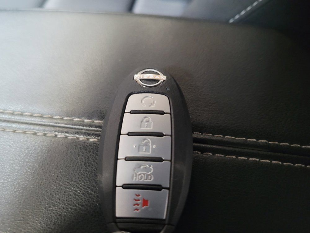Used 2025 Nissan Altima 2.5 SV FWD image 32