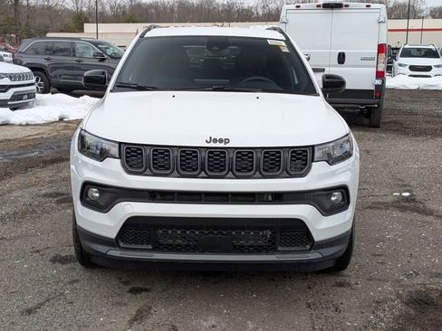 New 2026 Jeep Compass Latitude image 8