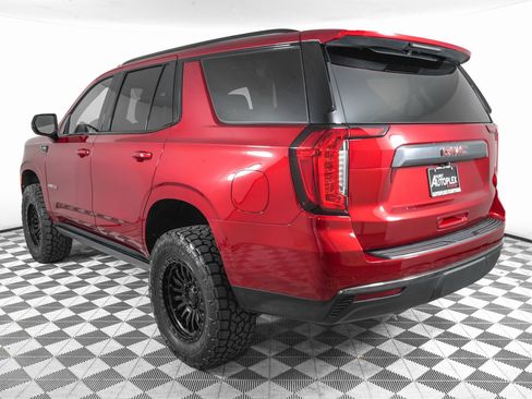 Used 2024 GMC Yukon AT4 image 8