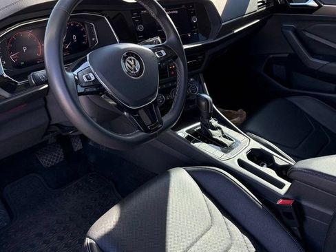 Used 2021 Volkswagen Jetta SEL Premium FWD image 9