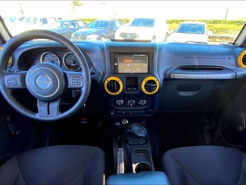 Used 2016 Jeep Wrangler Unlimited Sport image 14