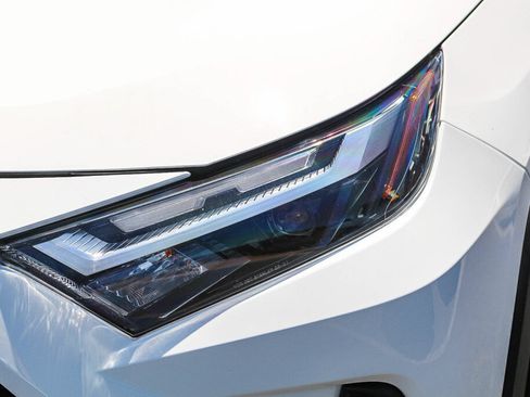 Certified 2025 Toyota RAV4 XLE w/ Convenience Package FWD image 23