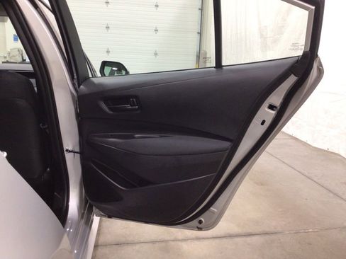 Used 2026 Toyota Corolla LE FWD image 27
