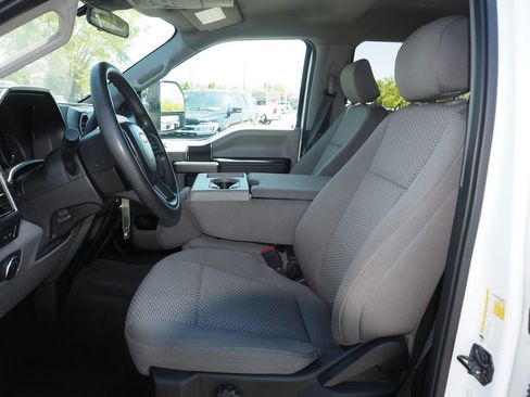 Used 2021 Ford F250 XLT AWD/4WD image 14