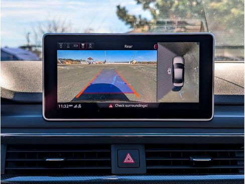 Used 2018 Audi S4 Prestige w/ Prestige Package image 24