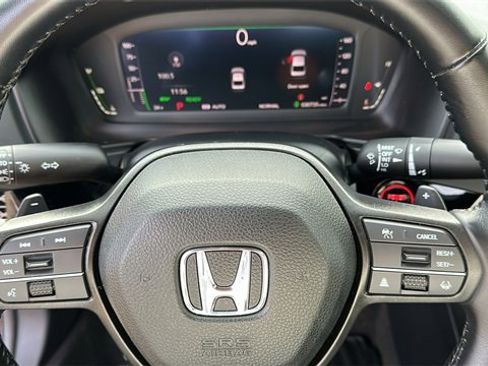 Used 2023 Honda Accord Sport image 11