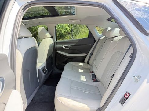 Used 2022 Hyundai Sonata Limited image 26