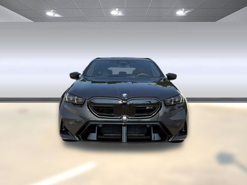 New 2027 BMW M5 Touring AWD/4WD image 5