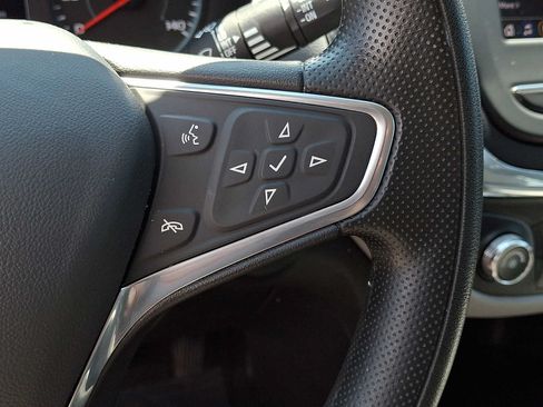 Certified 2023 Chevrolet Equinox LS w/ LPO, Floor Liner Package AWD/4WD image 19