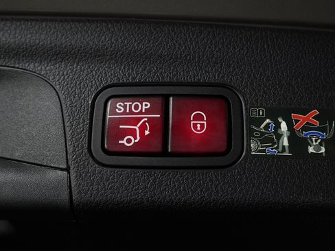 Used 2022 Mercedes-Benz GLE 350 4MATIC image 13