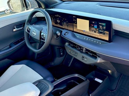 New 2026 Nissan Leaf SV+ w/ Floor Mat Package (SV+) image 22