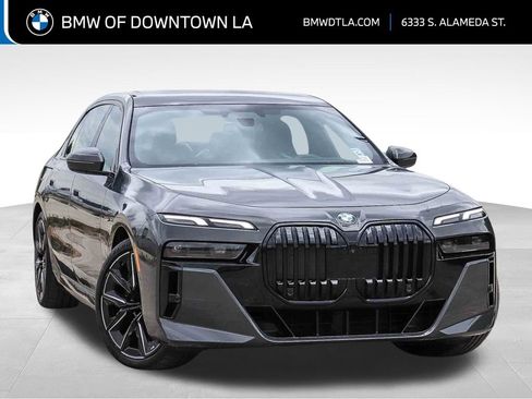 Used 2023 BMW 760i xDrive w/ Luxury Rear Seating Package AWD/4WD image 1