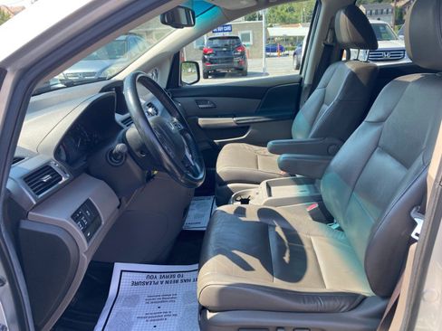 Used 2011 Honda Odyssey EX-L image 11