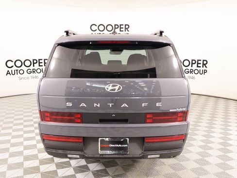 Used 2025 Hyundai Santa Fe SEL image 21