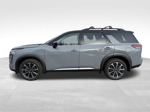 New 2026 Nissan Pathfinder Platinum image 12