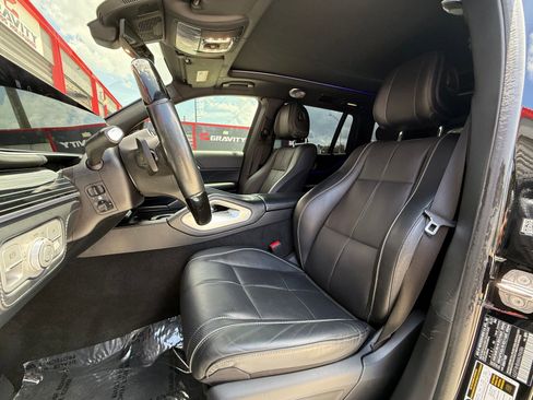Used 2021 Mercedes-Benz Maybach GLS 600 4MATIC image 24