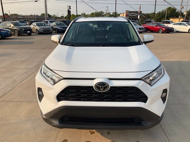 Used 2019 Toyota RAV4 XLE Premium FWD image 36