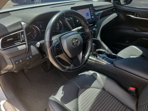Used 2023 Toyota Camry SE FWD image 15