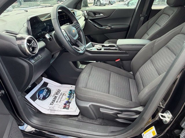 Used 2026 Chevrolet Equinox LT AWD/4WD image 19