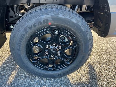 New 2025 Ford Ranger Lariat w/ FX4 Off-Road Package image 23