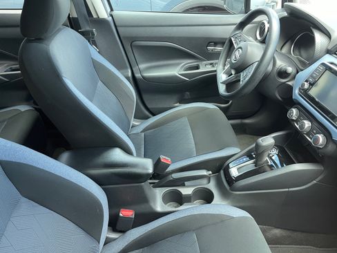 Used 2025 Nissan Versa SV w/ Trunk Package FWD image 8