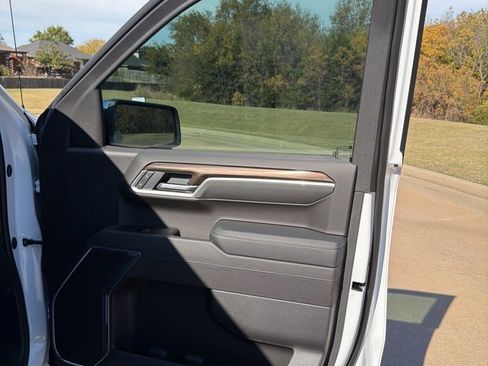 Used 2025 Chevrolet Silverado 1500 LT w/ Safety Package image 52