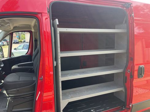 Used 2022 RAM ProMaster 2500 w/ Interior LED Lighting Group FWD image 11