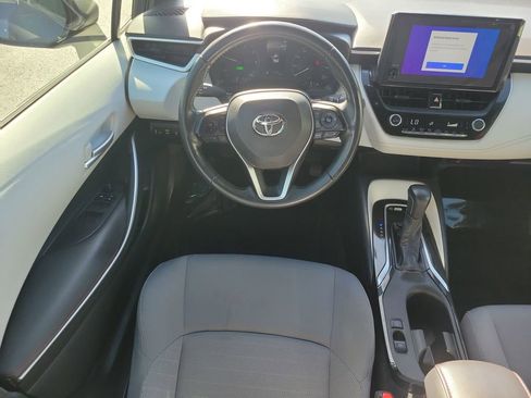 Used 2024 Toyota Corolla SE image 14