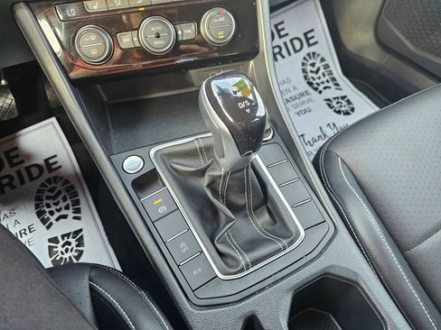 Used 2022 Volkswagen Jetta SE FWD image 28