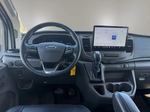 Used 2022 Ford Transit 350 XLT AWD/4WD image 18